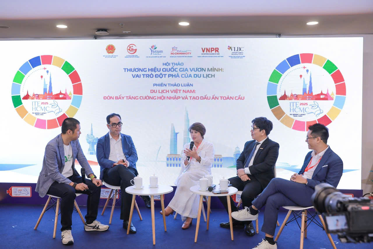 VLBC đồng tổ chức Hội Thảo Thương Hiệu Quốc Gia Vươn Mình